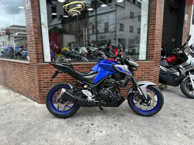 Moto Yamaha MT-03 2022 ABS