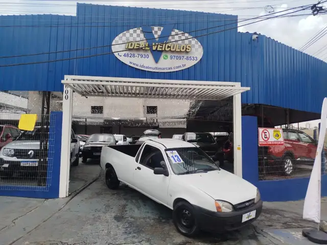 Carro Ford Courier 2013 L 1.6 (Flex)