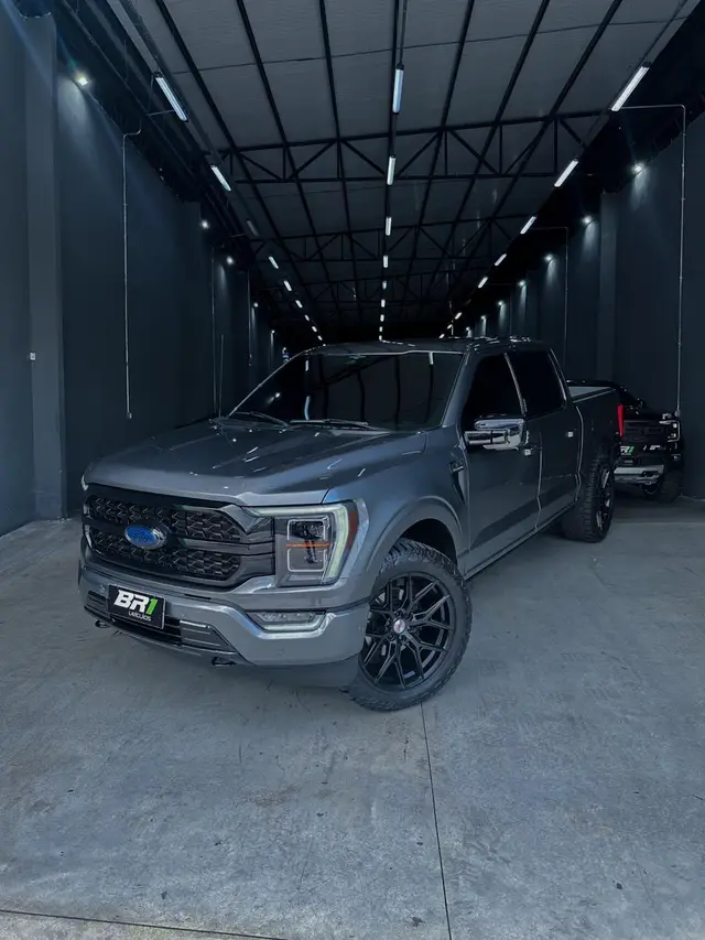 Carro Ford F-150 2023 Platinum 4x4 5.0 V8