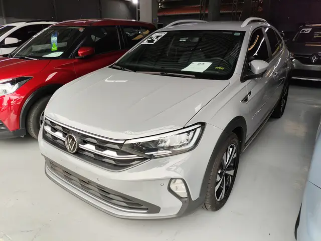 Carro Volkswagen Nivus 2024 Highline 200 TSI