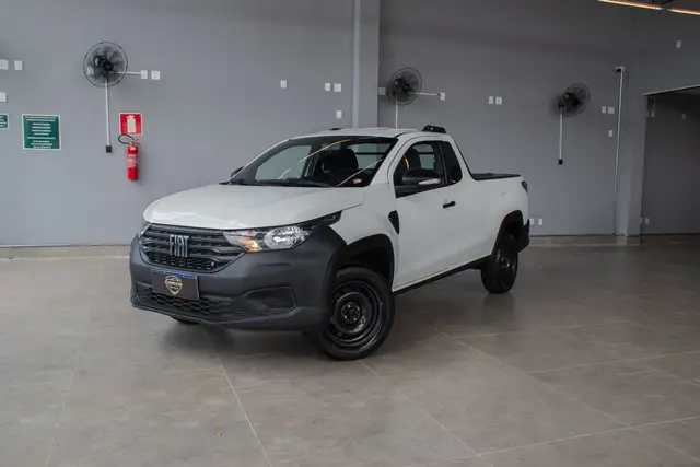 Carro Fiat Strada 2025 Endurance 1.3 Flex 8V CS