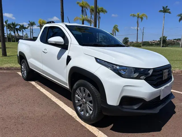 Carro Fiat Strada 2023 Freedom 1.3 CS Plus (Flex)