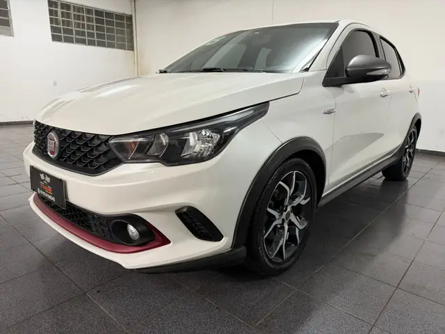 Carro Fiat Argo 2018 HGT 1.8 E.Torq (Flex)