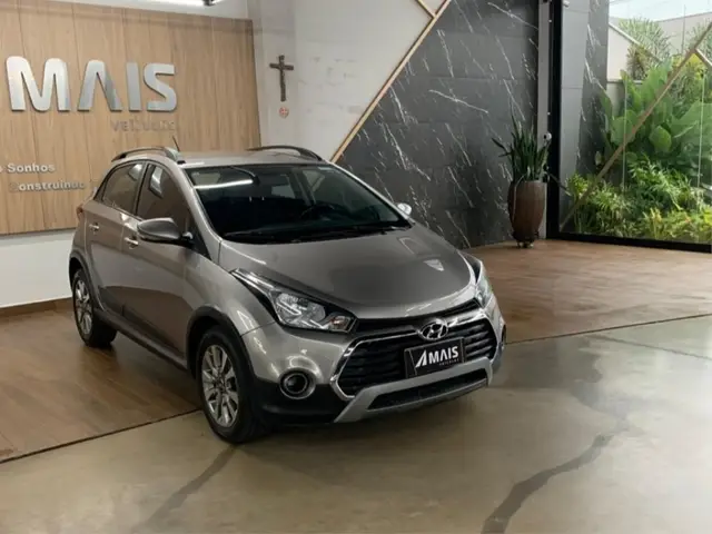 Carro Hyundai HB20X 2017 Style 1.6 (Flex)
