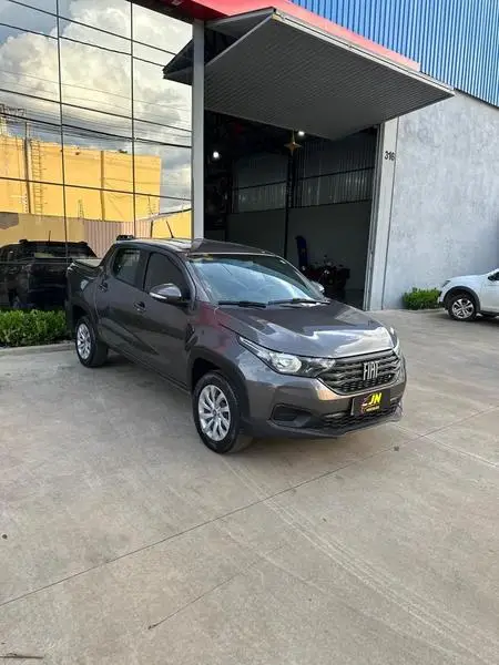 Carro Fiat Strada 2025 Freedom 1.3 Flex 8V CD