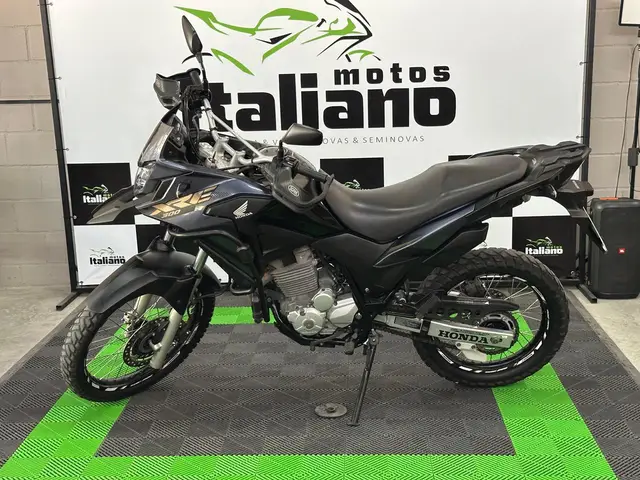 Moto Honda XRE 300 2023 ABS