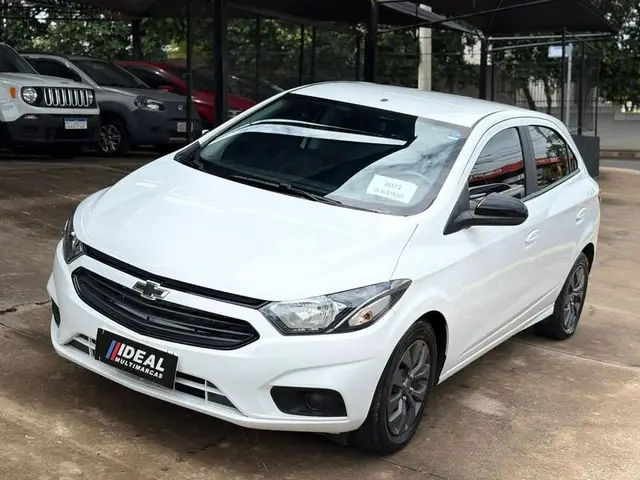 Carro Chevrolet Onix 2021 1.0 (Flex)
