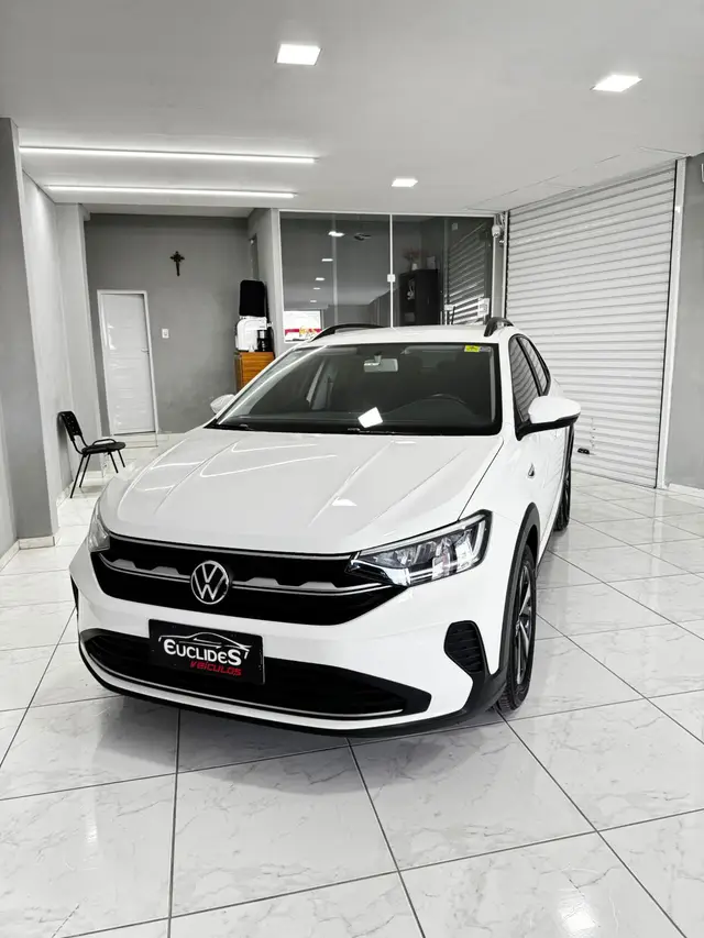 Carro Volkswagen Nivus 2023 Comfortline 200 TSI