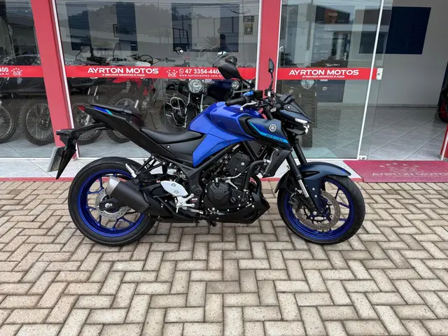 Moto Yamaha MT-03 2023 ABS