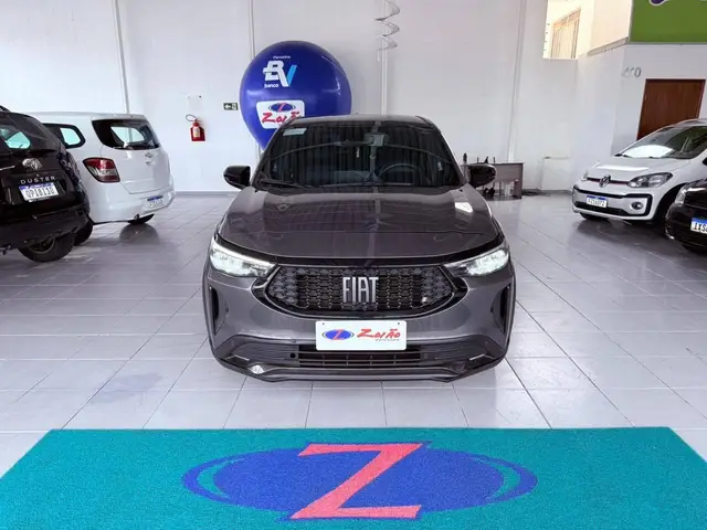 Carro Fiat Fastback 2023 Turbo 270 Limited Edition