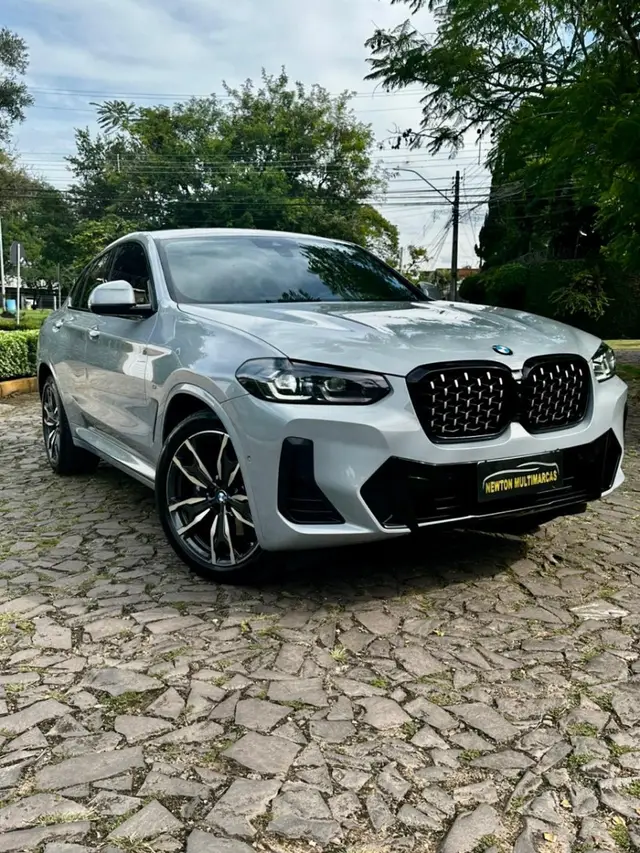 Carro BMW X4 2023 xDrive30i M Sport 2.0 Turbo (Aut.)