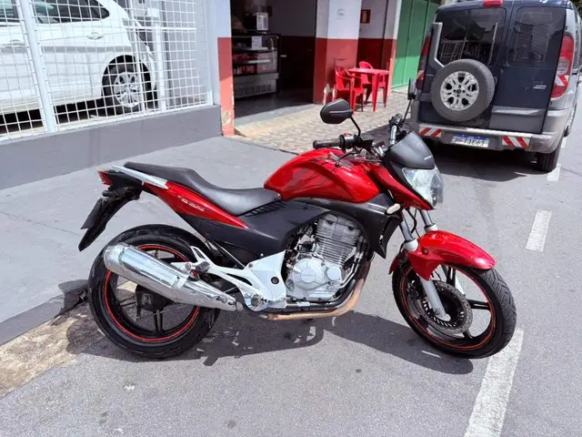 Moto Honda CB 300R 2010 (ABS)