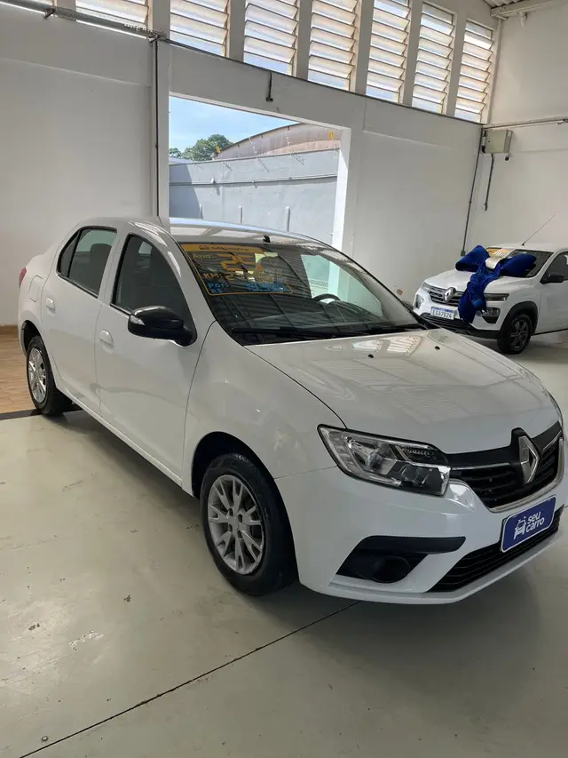 Carro Renault Logan 2025 Zen 1.0