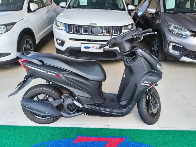 Moto Yamaha Fluo 2025 ABS