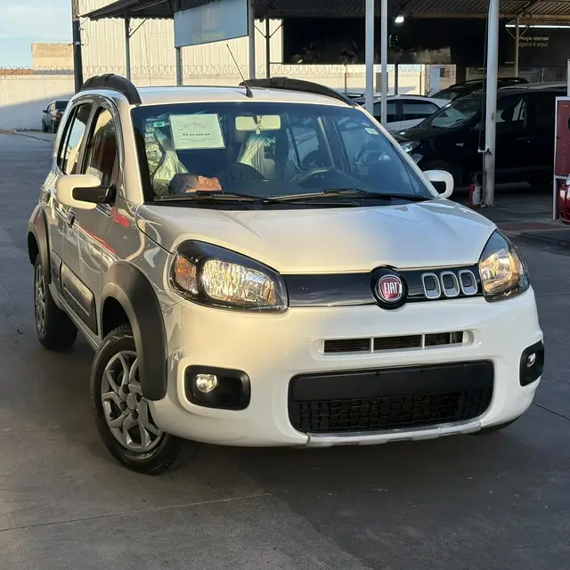 Carro Fiat Uno 2015 Way 1.4 8V (Flex) 4p