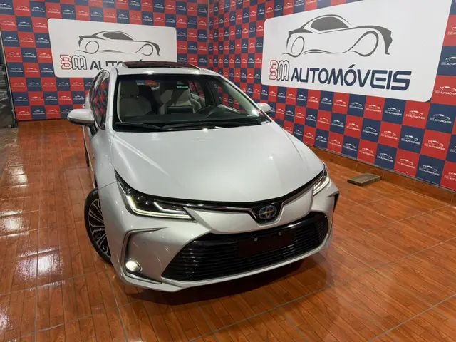 Carro Toyota Corolla 2023 Altis Hybrid Premium 1.8 Flex