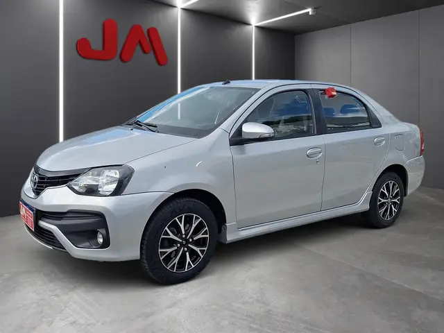 Carro Toyota Etios 2019 Platinum 1.5 (Aut) (Flex)