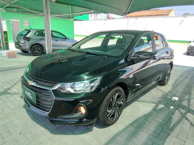 Carro Chevrolet Onix Plus 2025 LT 1.0