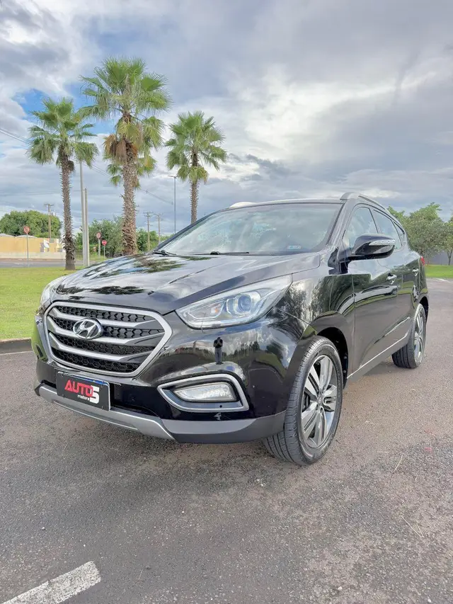 Carro Hyundai ix35 2017 2.0 2WD (Aut) (Flex)
