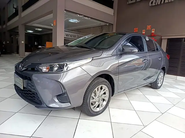 Carro Toyota Yaris Sedan 2024 XS 1.5 (Flex) (Aut)