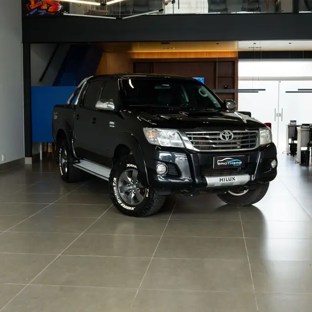 Carro Toyota Hilux Cabine Dupla 2012 Hilux 3.0 TDI 4x4 CD SRV