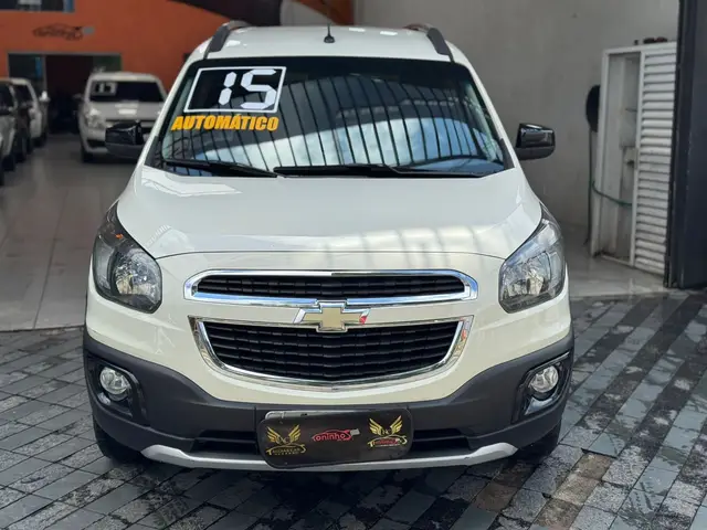 Carro Chevrolet Spin 2015 Activ  1.8 (Flex) (Aut)