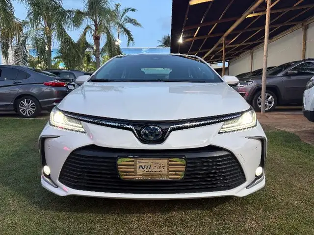 Carro Toyota Corolla 2023 Altis Hybrid 1.8 Flex