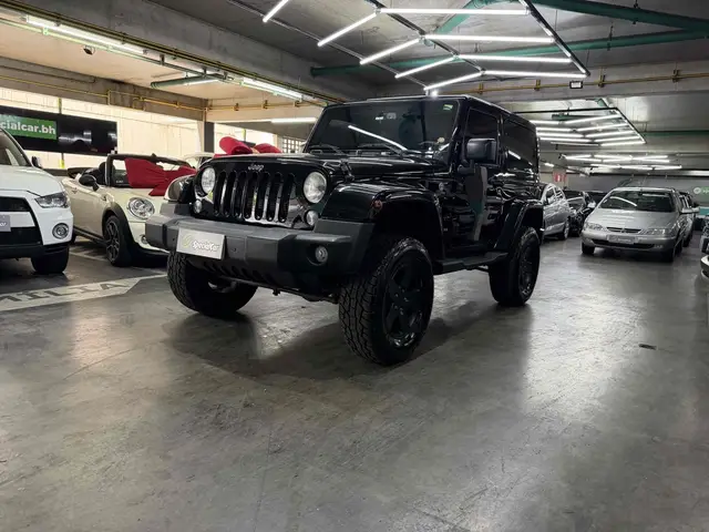 Carro Jeep Wrangler 2017 3.6 V6 Sport 4WD