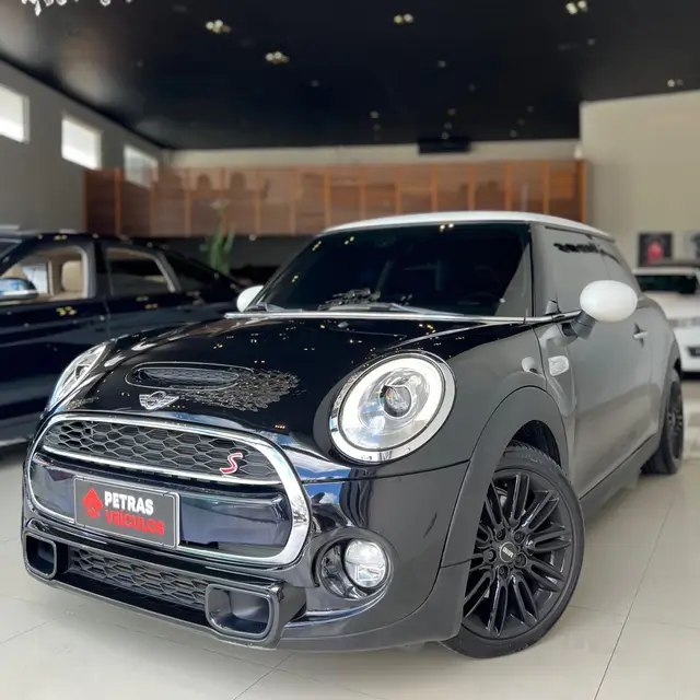 Carro MINI Cooper 2.0 S Exclusive (Aut) 2p