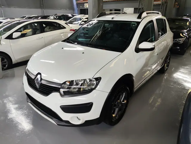 Carro Renault Sandero Stepway 2020 Easy R Flex 1.6 16V