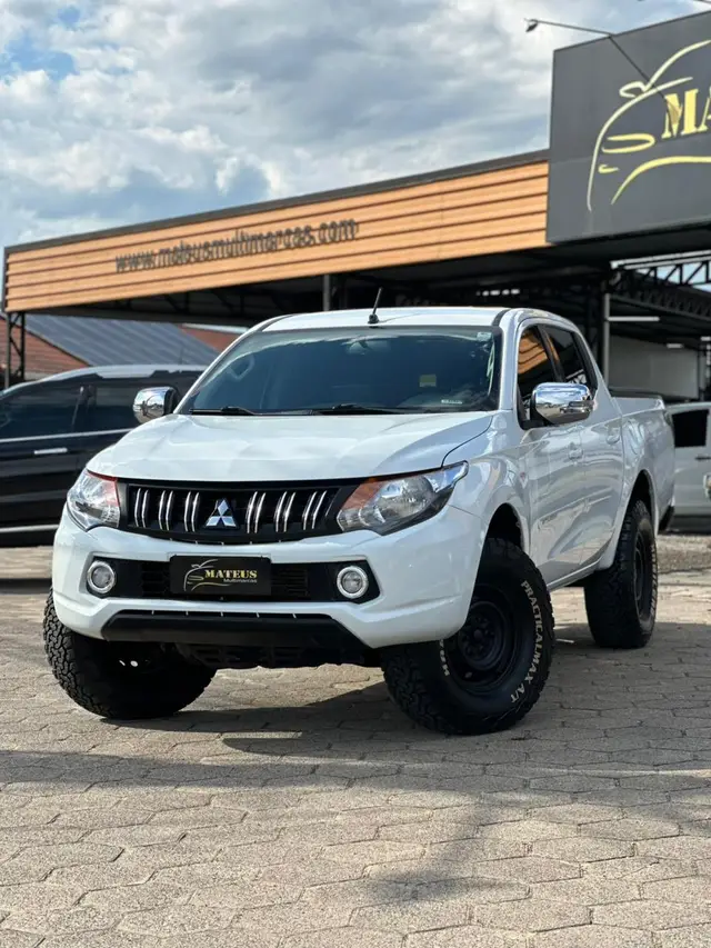 Carro Mitsubishi L200 Triton Sport 2021 Sport 2.4 DID-H GLS 4WD (Aut)