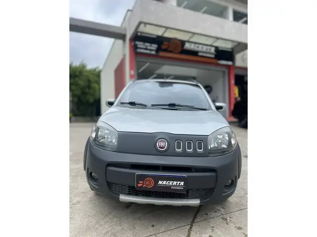 Carro Fiat Uno 2012 Way 1.4 8V (Flex) 4p