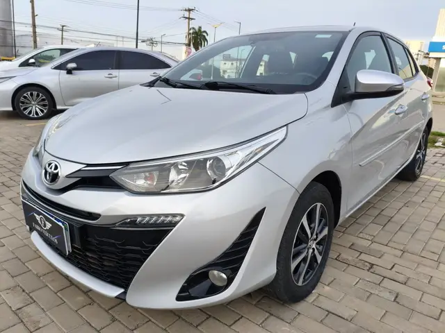 Carro Toyota Yaris 2021 1.5 XLS Connect CVT (Flex)