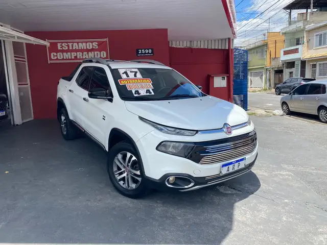 Carro Fiat Toro 2017 2.0 TDI Volcano Auto 4WD