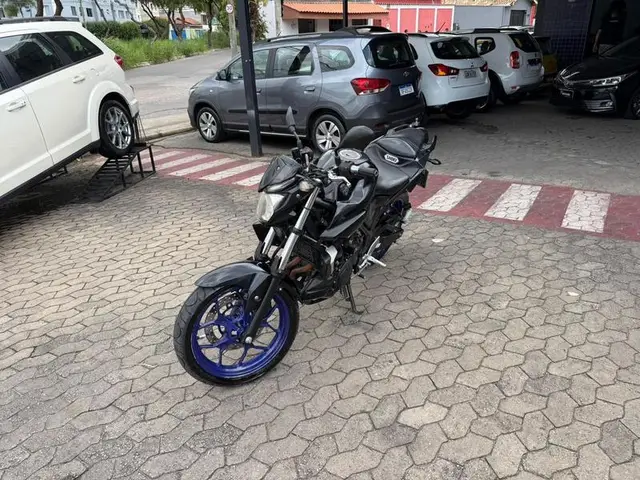Moto Yamaha MT-03 2017 ABS