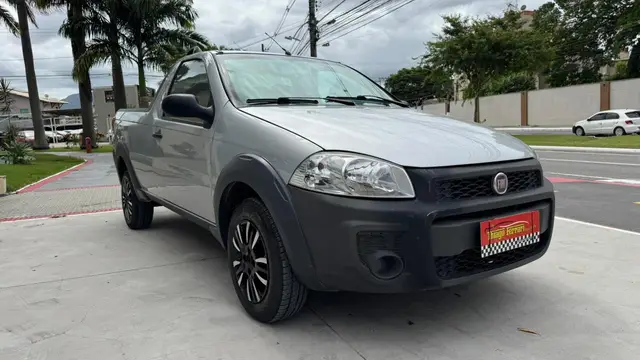Carro Fiat Strada 2015 Working 1.4 (Flex)