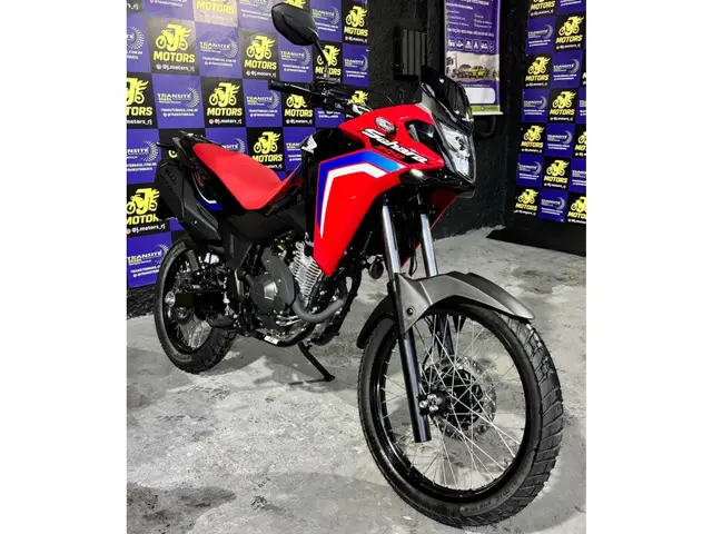 Moto Honda XRE Sahara 300 2026 Rally