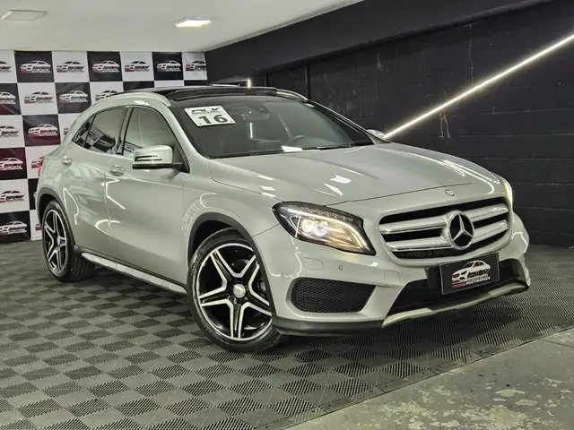 Carro Mercedes-Benz GLA 250  2016 GLA 250 Sport