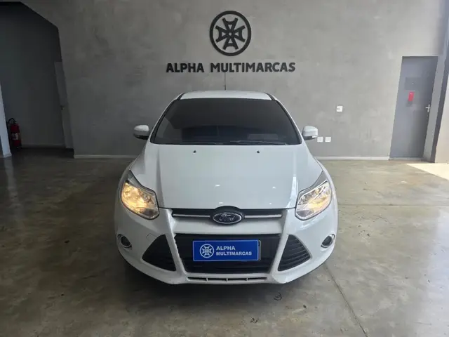 Carro Ford Focus Hatch 2015 S 1.6 16V TiVCT PowerShift