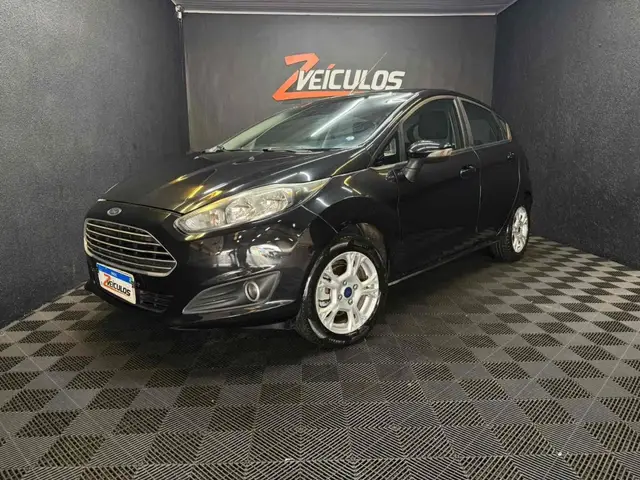Carro Ford Fiesta Hatch 2016 SE Powershift 1.6 (Flex)