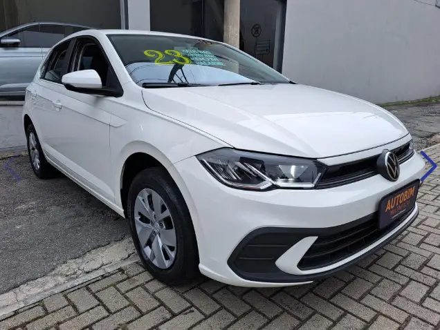 Carro Volkswagen Polo 2023 Track 1.0 Flex 12V 5p
