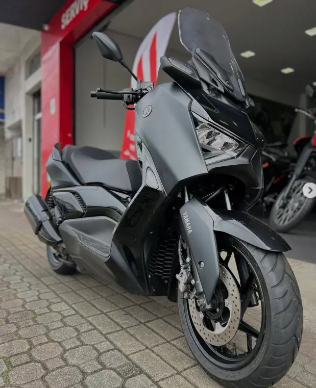Moto Yamaha XMax 2025 250 Connected