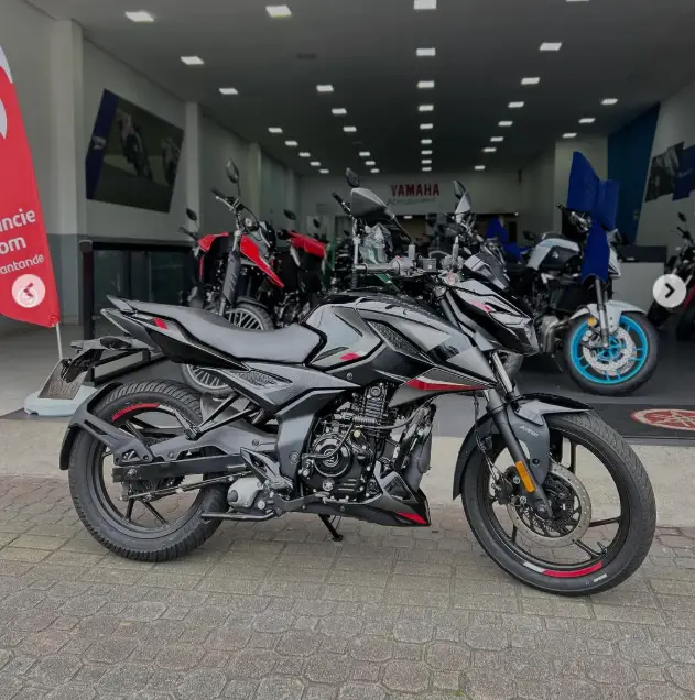 Moto Bajaj Pulsar 2026 N150