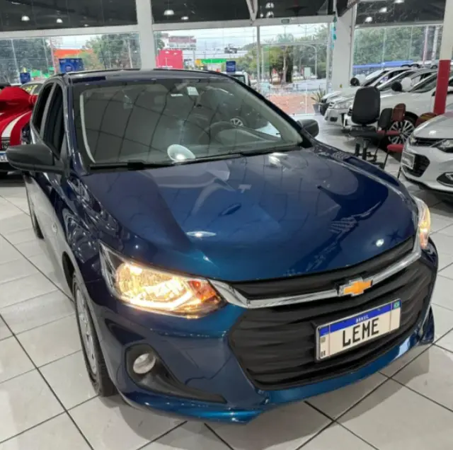 Carro Chevrolet Onix 2024 1.0
