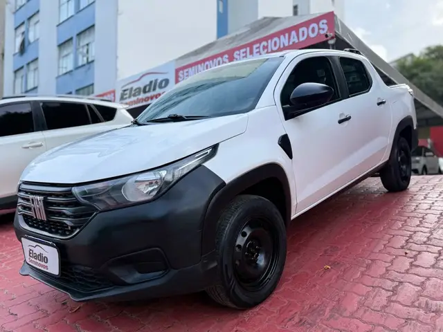 Carro Fiat Strada 2022 Endurance 1.4 CD (Flex)