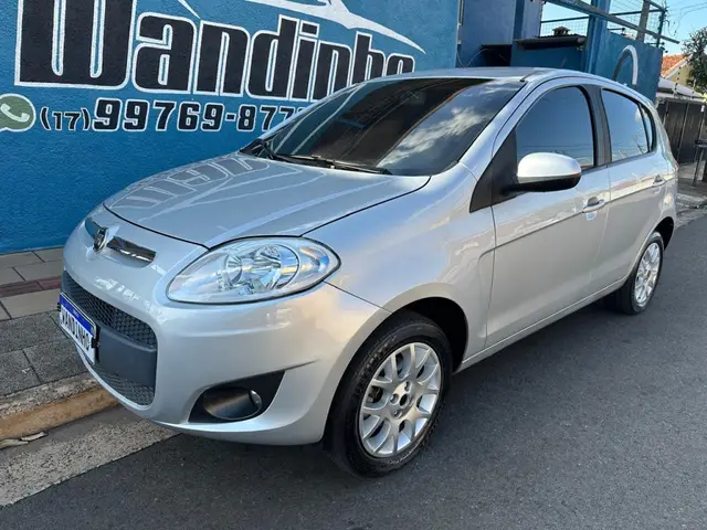 Carro Fiat Palio 2013 Essence 1.6 16V (Flex)