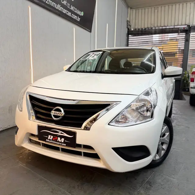 Carro Nissan Versa 2016 1.6 16V SL (Flex)