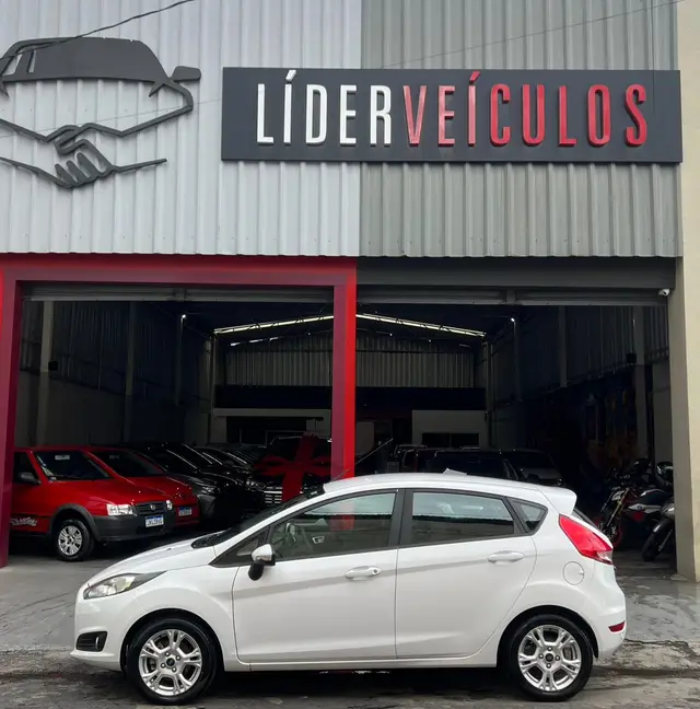 Carro Ford New Fiesta Hatch 2017 New Fiesta SEL 1.6 16V PowerShift