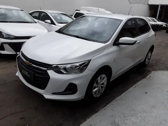 Carro Chevrolet Onix 2023 1.0