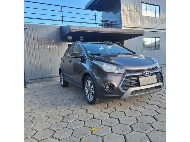 Carro Hyundai HB20X 2017 Style 1.6 (Flex)